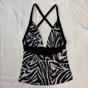 Elegant Zebra Print Camisole - Black and White